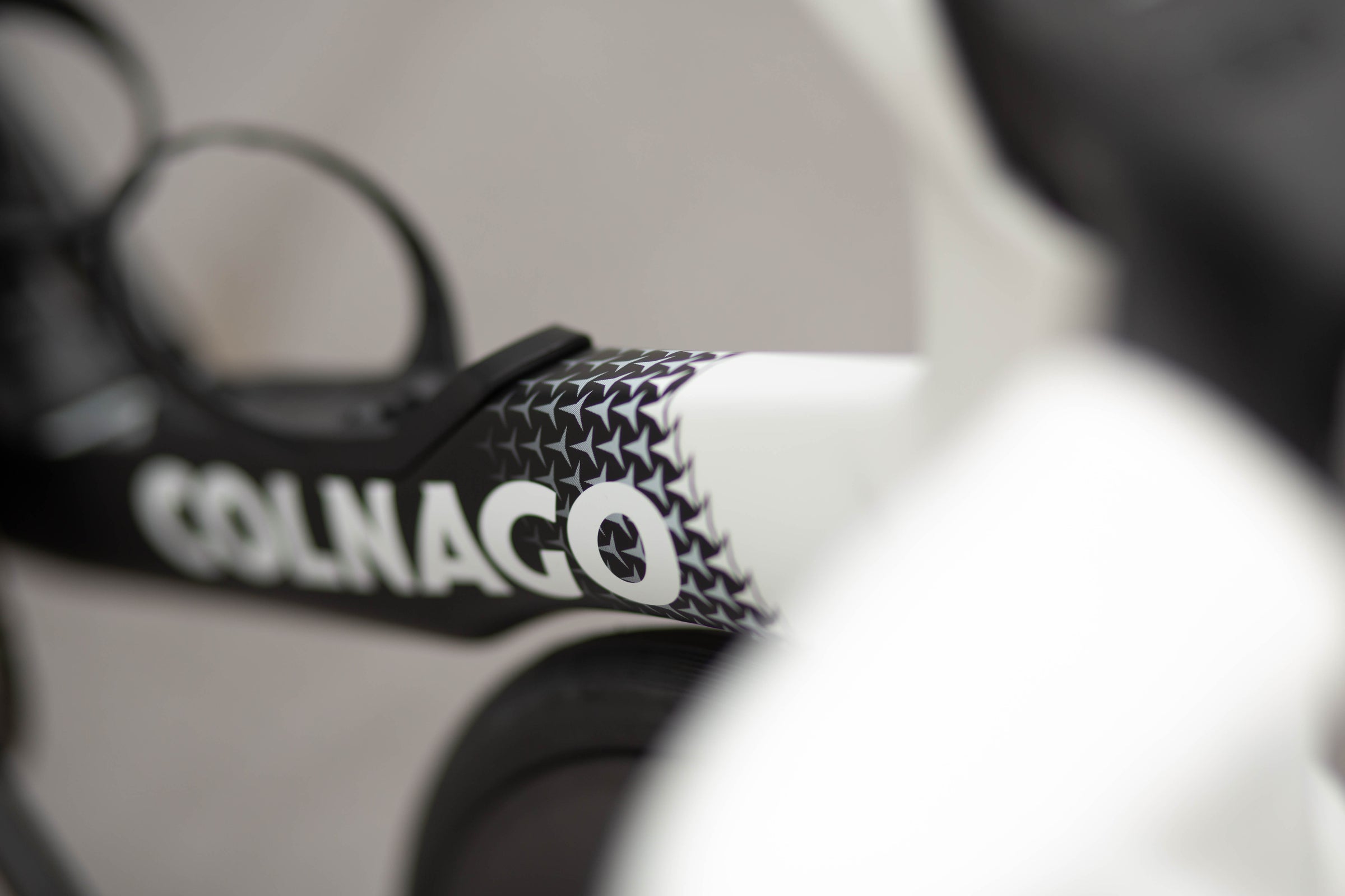 Colnago Y1RS: A 1x Red XPLR Build